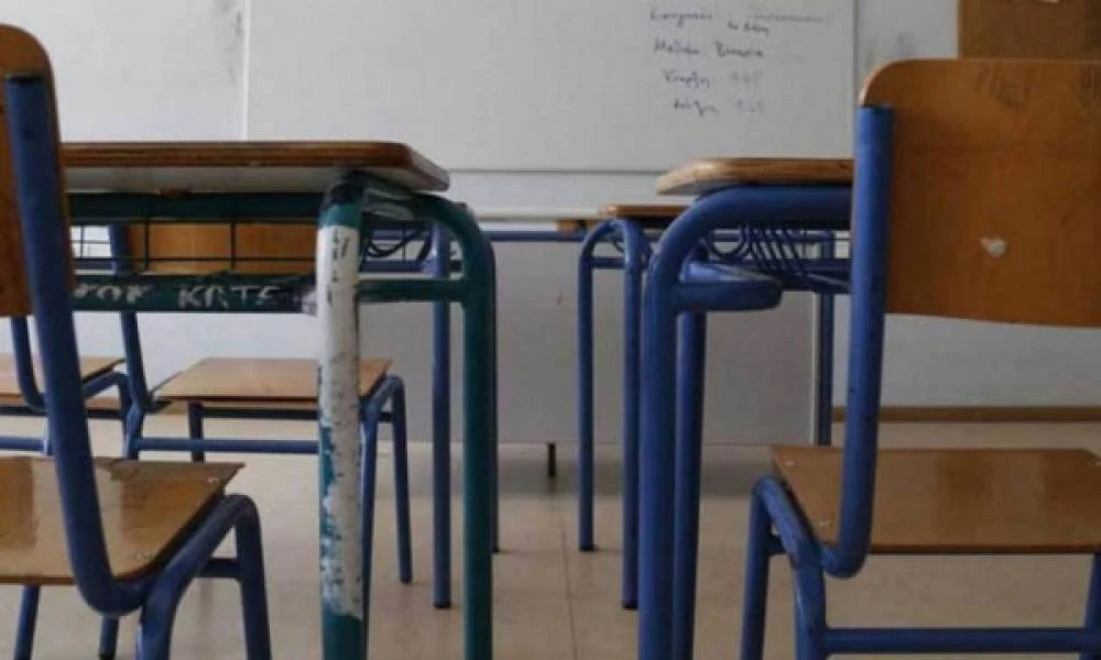 Κακοκαιρία Genesis: «Σάρωσε» Λάρισα και Κοζάνη - Κλειστά σχολεία στη βόρεια Εύβοια